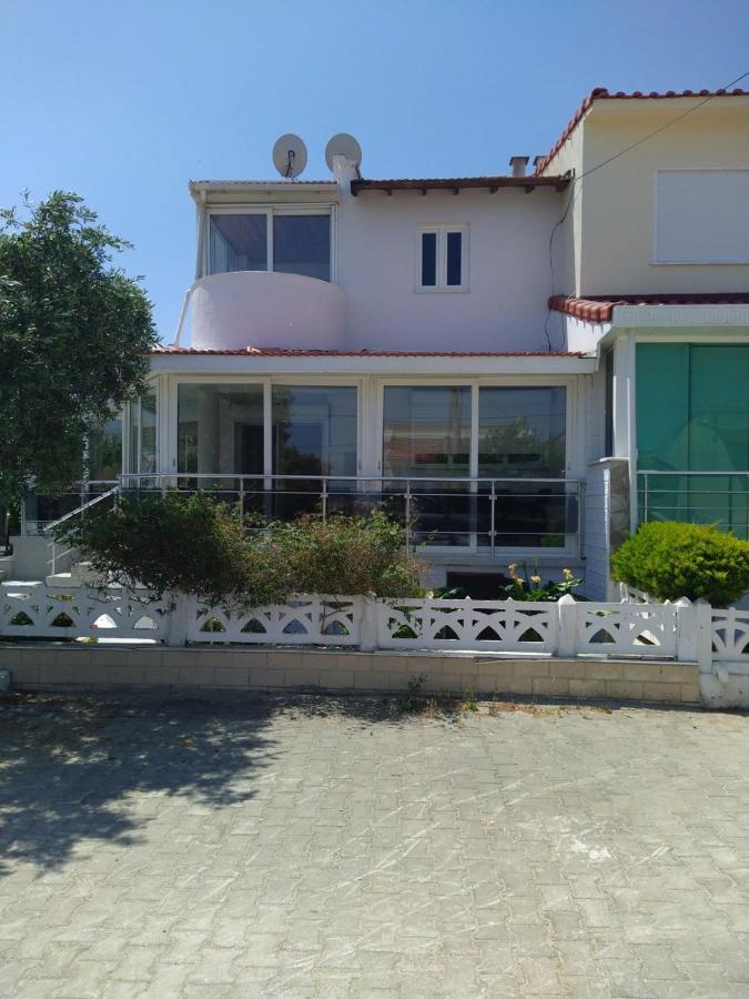 Cesme Burcu Sitesi Yaman Villa ภายนอก รูปภาพ