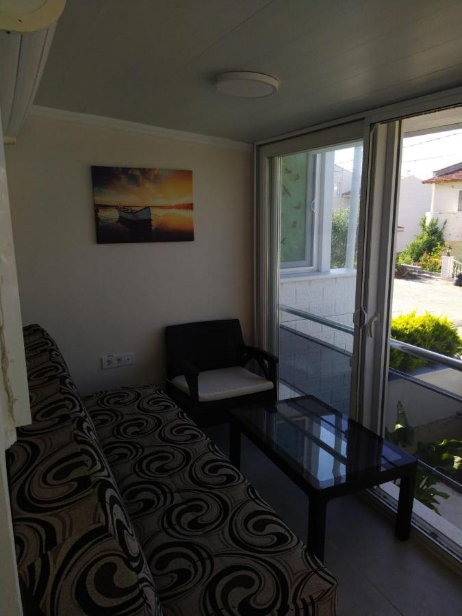Cesme Burcu Sitesi Yaman Villa ภายนอก รูปภาพ