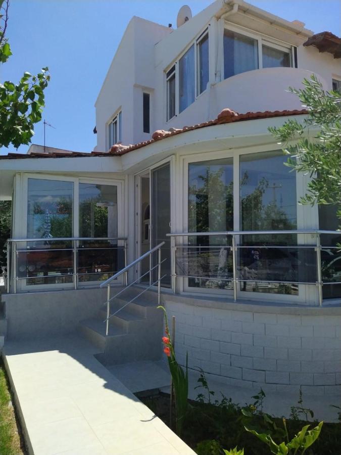 Cesme Burcu Sitesi Yaman Villa ภายนอก รูปภาพ