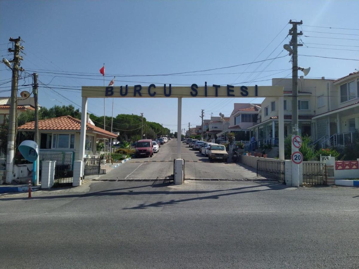 Cesme Burcu Sitesi Yaman Villa ภายนอก รูปภาพ